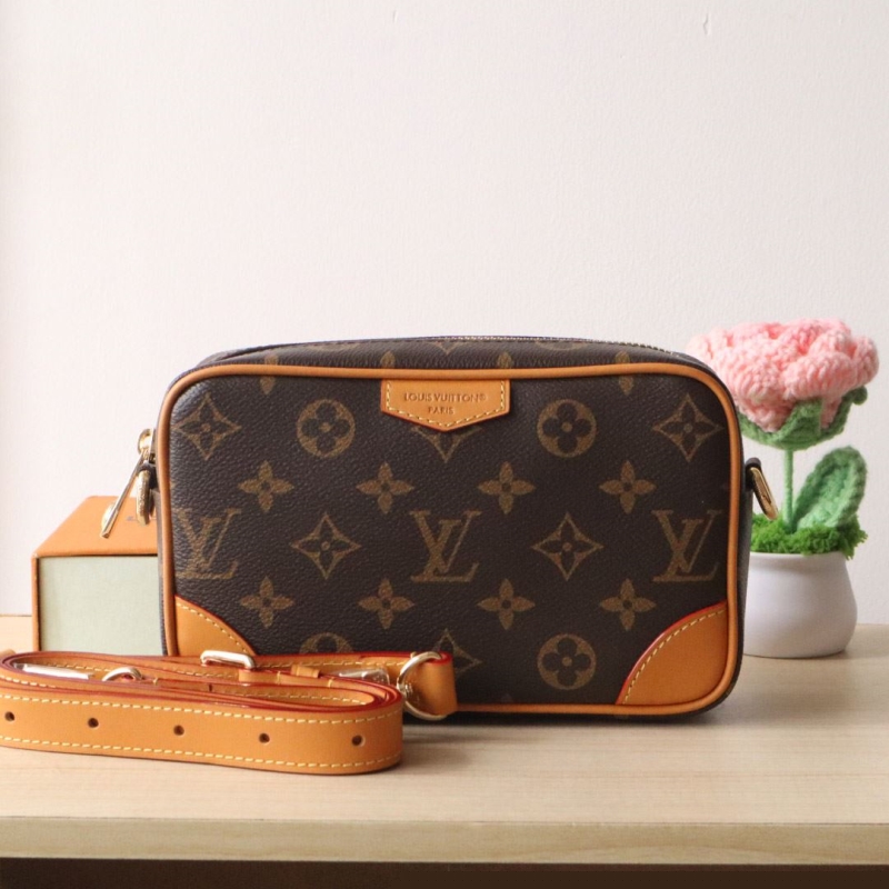 LV Clutch Bags